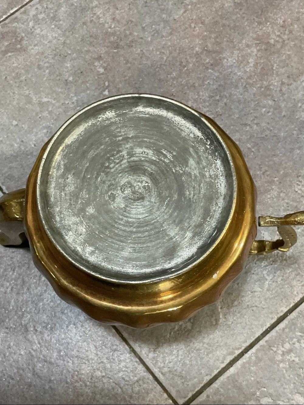 N/A elegant brass